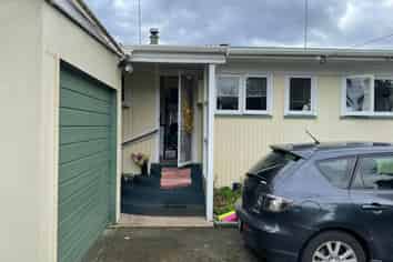 2/55B Mains Avenue, Kensington