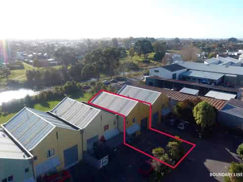 Couldn't Be More Serious About Selling