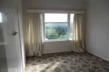 Auckland - Address withheld