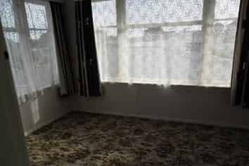 Auckland - Address withheld