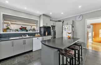 24 John Street, Trentham