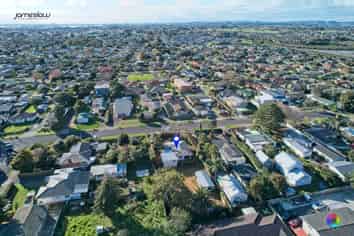 21 Blanes Road, Weymouth