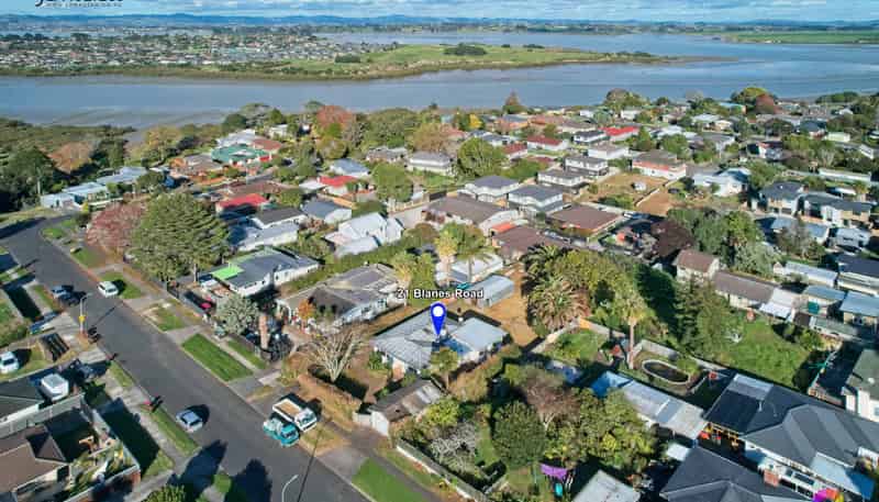 21 Blanes Road, Weymouth