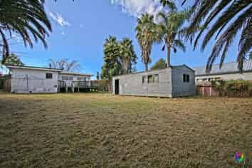 21 Blanes Road, Weymouth