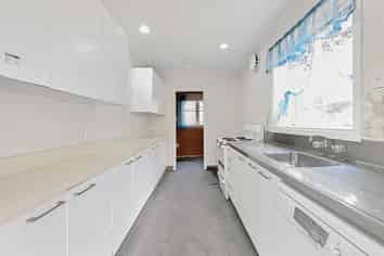 13 Ramahana Road, Huntsbury