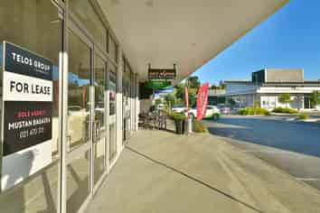 ENTRY-LEVEL COMMERCIAL OPPORTUNITY