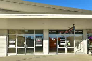 ENTRY-LEVEL COMMERCIAL OPPORTUNITY