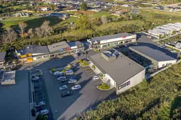 ENTRY-LEVEL COMMERCIAL OPPORTUNITY