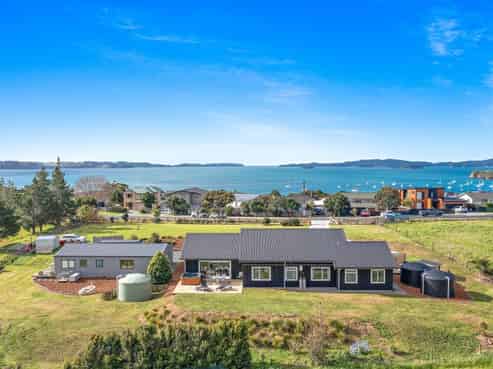 536 Mahurangi East Road, Algies Bay