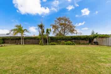 2/75 Marine Parade, Mellons Bay