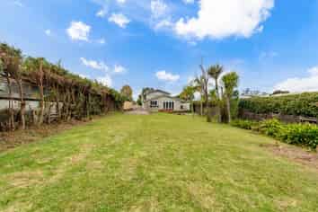 2/75 Marine Parade, Mellons Bay