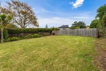 2/75 Marine Parade, Mellons Bay