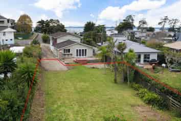 2/75 Marine Parade, Mellons Bay