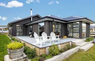 16 Scurr Terrace, Wanaka