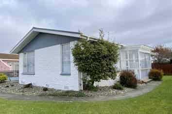 14 Henderson Street, Kingswell