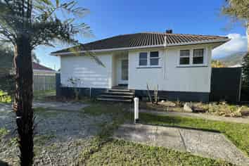 17 Stewart Street, Waimangaroa