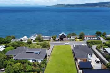 2 - 184 Lake Terrace, Hilltop