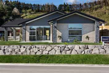 Waterfront _, Tamaterau