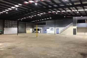 Warehouse and office on SH2