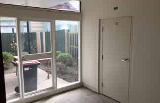 7/136 Holly Road, Saint Albans