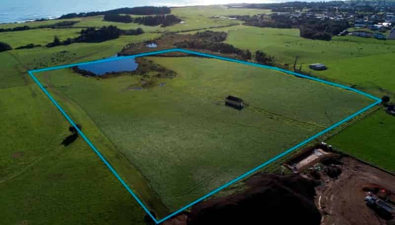 Pohutukawa Place, Bell Block