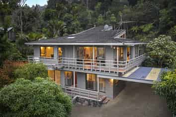 90 Wood Bay Road, Titirangi