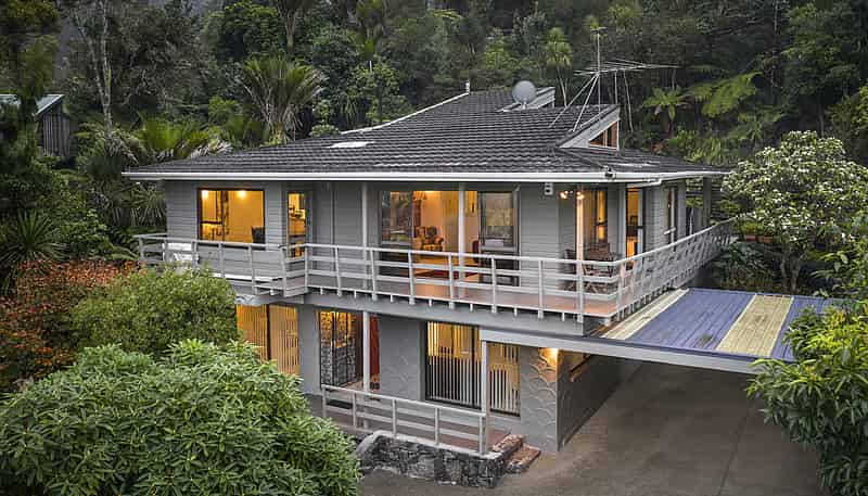 90 Wood Bay Road, Titirangi