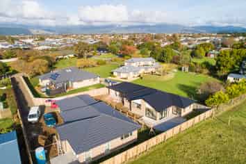 9a Lakewood Grove, Levin