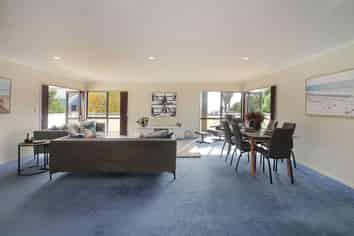 10 Millen Place, Clarks Beach