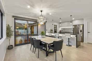 16 Waituarua Drive, Conifer Grove