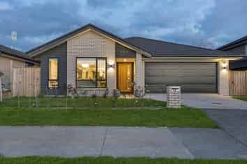 16 Waituarua Drive, Conifer Grove