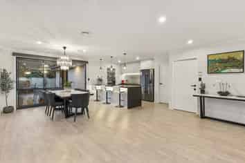 16 Waituarua Drive, Conifer Grove