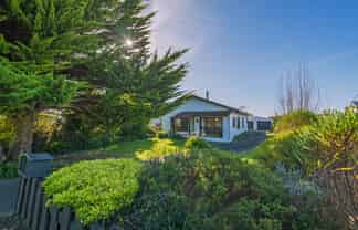 15 Carthew Terrace, Foxton Beach