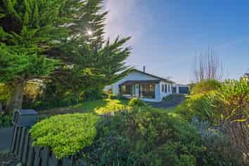 15 Carthew Terrace, Foxton Beach