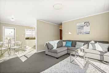 2/6 Snead Place, Hamilton East