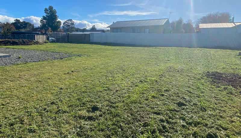 16 Fraser Collin Crescent, 