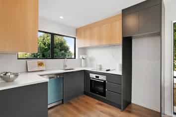 2/79 Aranui Road, Mount Wellington