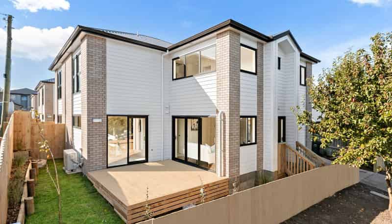 2/79 Aranui Road, Mount Wellington