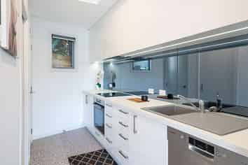 224 Kenmure Road, Kenmure