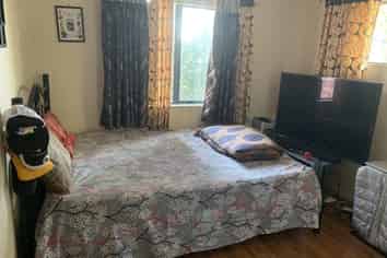 2 Watersfield Place, Flat Bush