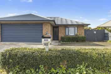 42 Heritage Avenue, Chartwell