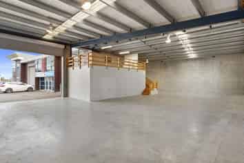 Secure warehousing and office space under one roof