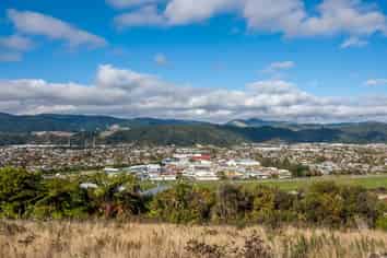 9 Swain Grove, Riverstone Terraces