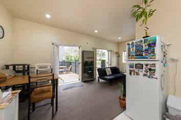 GM/193 Main Highway, Ellerslie