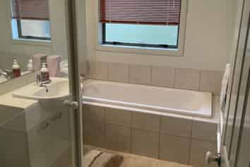 20 Starlight Cove, Hobsonville