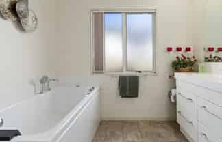 21 Mulberry Lane, Bellevue