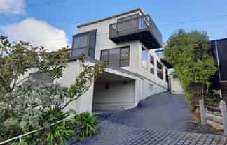 76 Mount Pleasant Road, Mount Pleasant