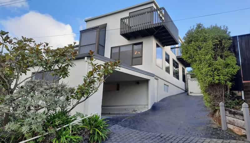 76 Mount Pleasant Road, Mount Pleasant