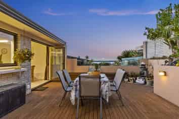 4B Hazel Terrace, Otumoetai