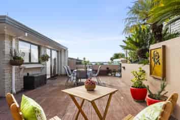 4B Hazel Terrace, Otumoetai